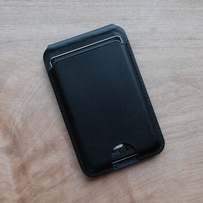 Beam MagSafe Wallet & Stand