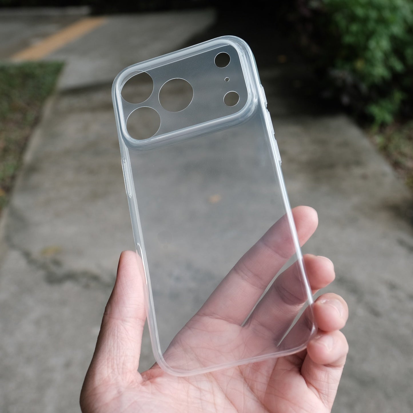 Beam Naked - for iPhone 17 Pro Max